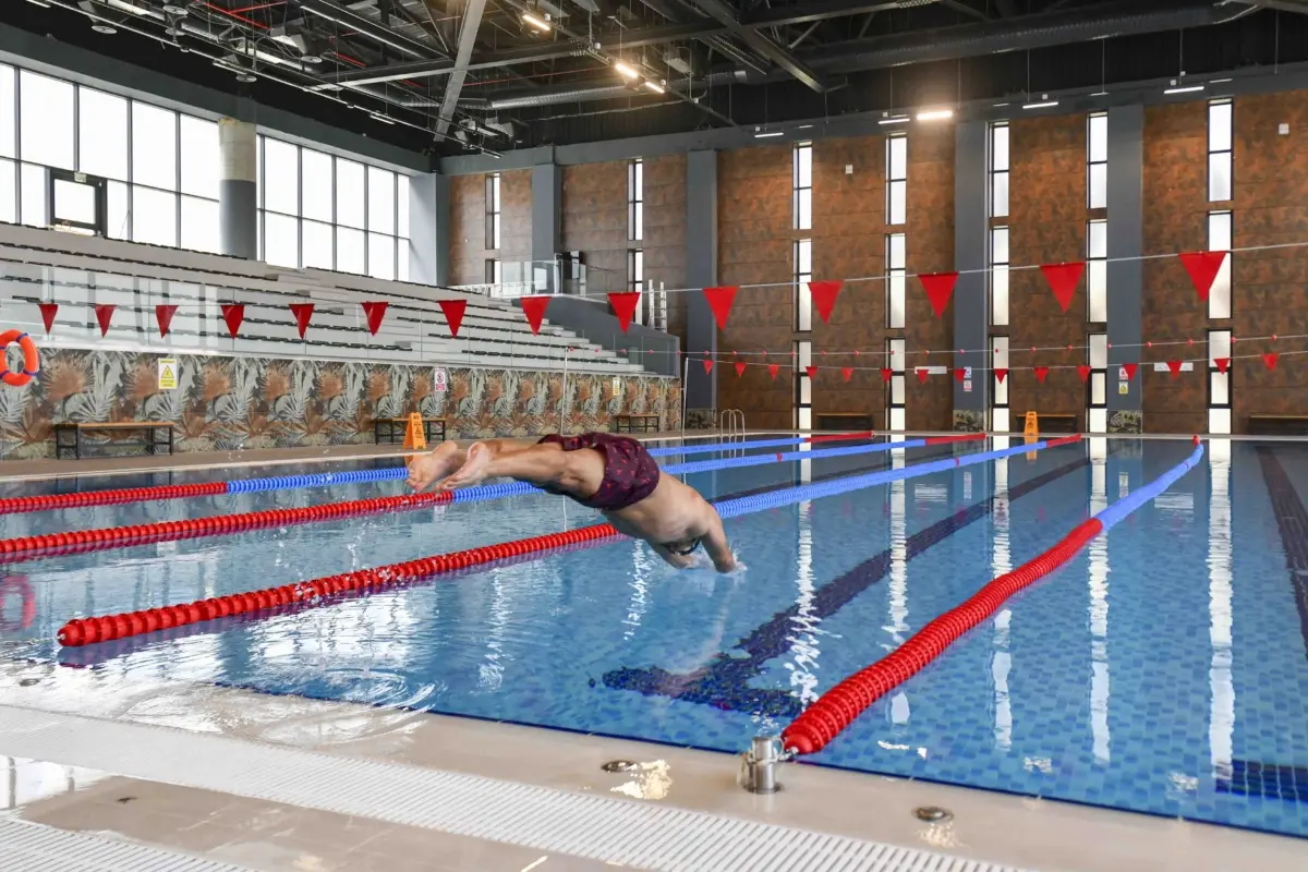 Başkentin yeni spor kompleksi hizmete açıldı