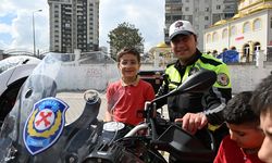 Mamak'ta çocuklara polis ve jandarmadan trafik eğitimi
