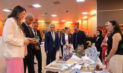 Gölbaşı Halk Eğitimi Merkezinin yıl sonu sergisi açıldı