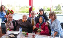 Erdal Beşikcioglu anneleri yalnız bırakmadı