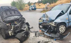 Çubuk'ta trafik kazası: 6 kişi yaralandı!