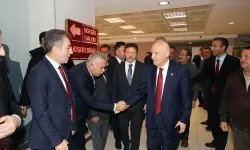 Yenimahalle’de Başkan Yaşar taksicilerin sorunları dinledi