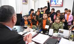 Mamak’ta Öğrenciler Yerel Yönetimleri Tanıdı