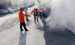 Mamak’ta asfalt ve bordür mesaisi hızlandı, yeni otopark açıldı