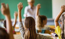 Milyonlarca Öğrenci için Ders Zili Çaldı