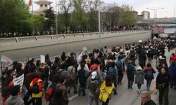 1 Mayıs'ta AKM’den Tandoğan’a Binlerce Kişi Yürüdü