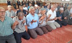 Beypazarı Sakinleri Yağmur Duasında Buluştu