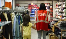 Çankaya'da 600 öğrenciye okul forması desteği verildi