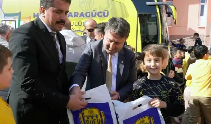 Ankaragücü minikleri ziyaret etti