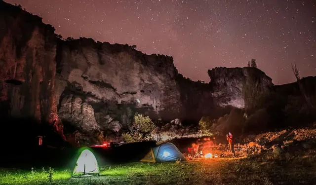 Güdül'de bulunan doğa harikası turistlerin gözdesi oldu!