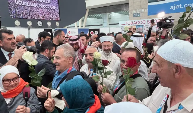 Ankara'dan hacı adayları ilk yolculuğa uğurlandı