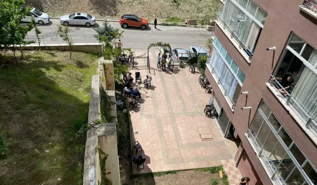 Mamak'ta kanser hastası adam, karısını öldürüp intihar etti
