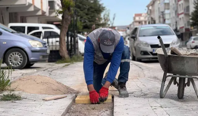 Sincan'da görme engelliler için hissedebilir yol uygulaması!