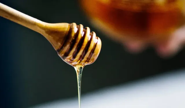 Akyurt'ta taklit süzme bal tespit edildi