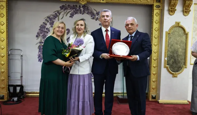 Mamak Kaymakamı Ali Sırmalı’ya duygusal veda