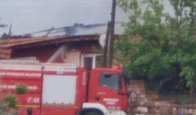 Nallıhan'da iki evde yangın çıktı!