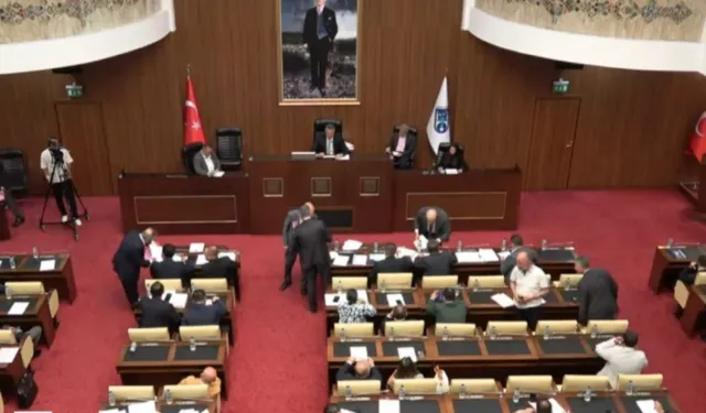 ABB Meclisi'nde "fide desteği" krizi!