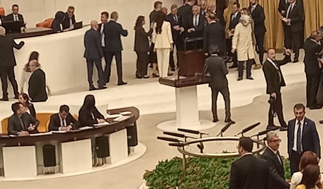 Numan Kurtulmuş Yeniden TBMM Başkanı Seçildi