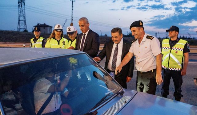 Başkan Odabaşı'ndan kolluk kuvvetlerine bayram sürprizi