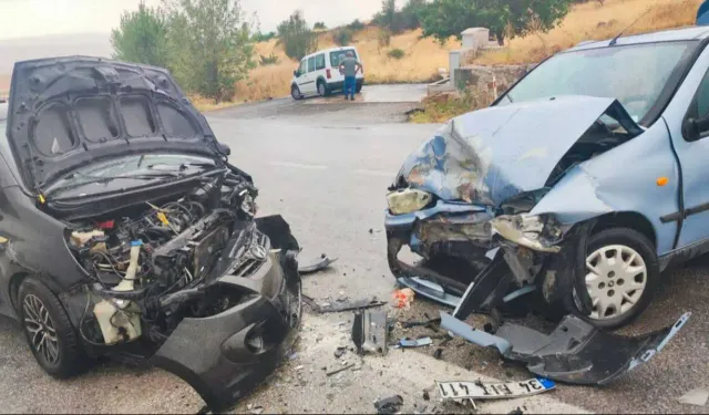 Çubuk'ta trafik kazası: 6 kişi yaralandı!
