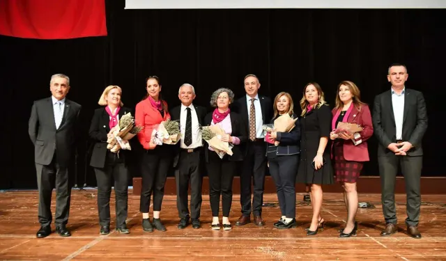 Mamak'ta kadına yönelik şiddete karşı anlamlı dayanışma...