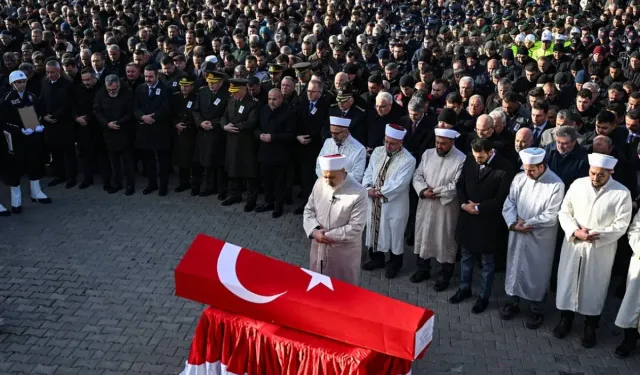 Şereflikoçhisar şehidini uğurladı