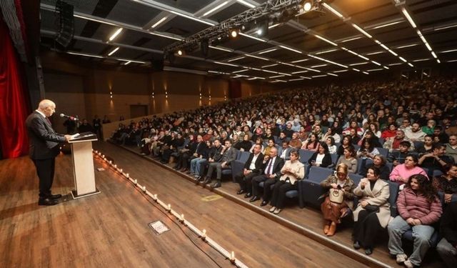 Ankara Yenimahalle 7’nci Tiyatro Festivali Başladı