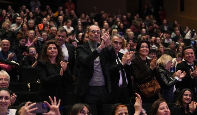 Etimesgut Kent Tiyatrosu’ndan dev başlangıç