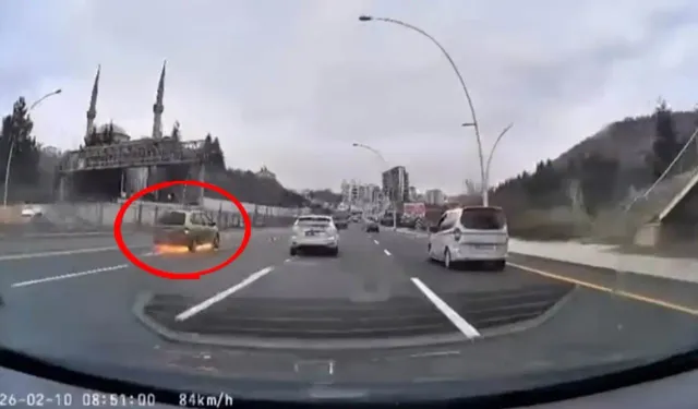 Pursaklar'da yanan aracı makas atan şoför kurtardı