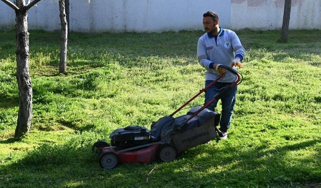 Mamak’ta Yeşil Alanlar Bahara Hazırlanıyor