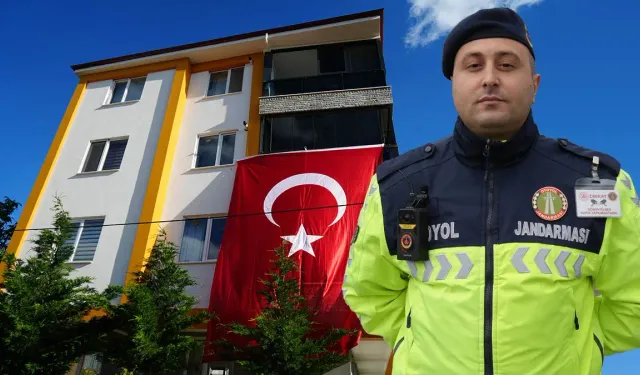 Ankara’da şehit olan astsubayın baba ocağına bayrak asıldı
