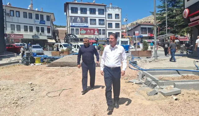 Beypazarı’nda Bankalar Caddesi Yenileniyor