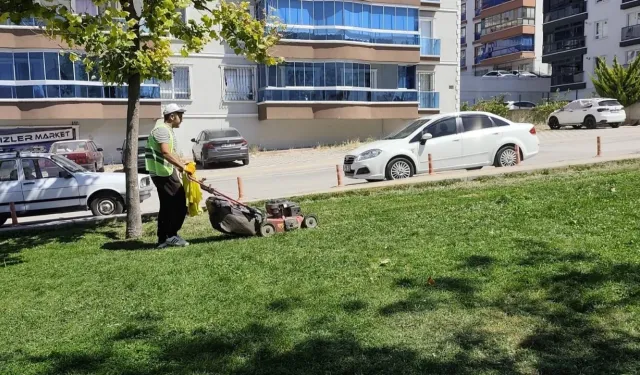 Altındağ’da parklar aileler için hazırlanıyor