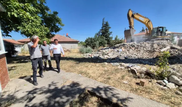 Şereflikoçhisar'ın mahallelerinde yoğun mesai