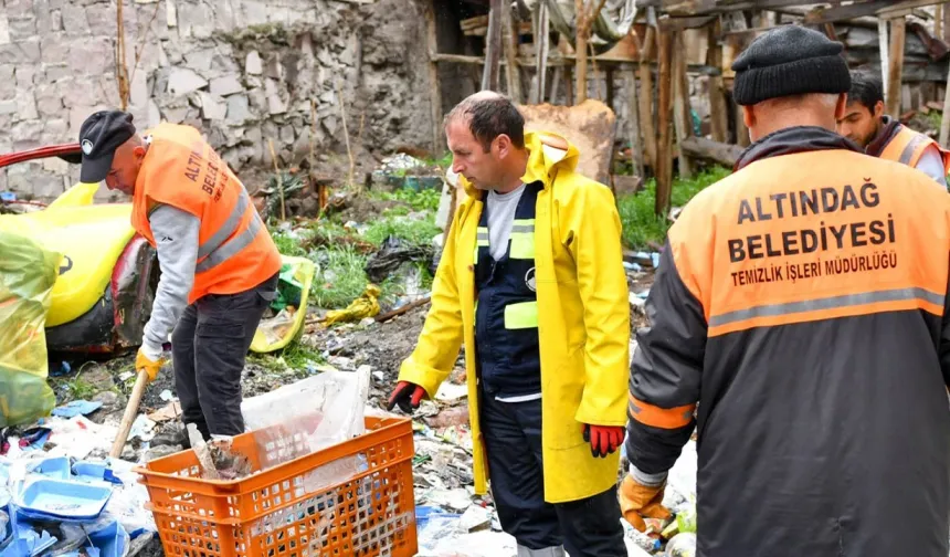 Hamamönü’nde temizlik seferberliği