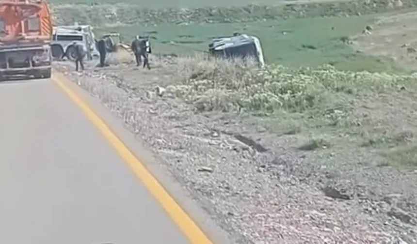 Ankara’da EGO otobüsü tarlaya uçtu