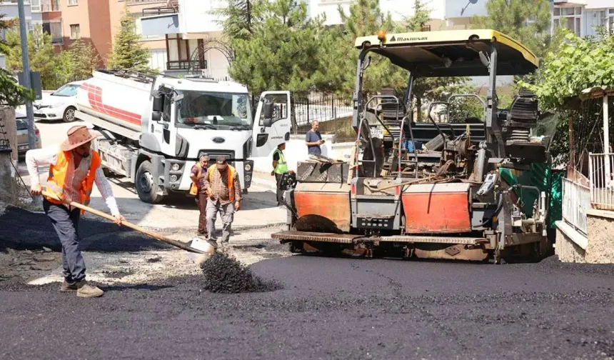 Çankaya’da asfalt seferberliği