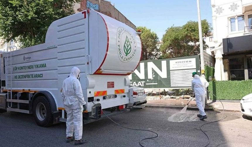 Çankaya’da Temizlik Ekipleri Bahçeli Bölgesinde