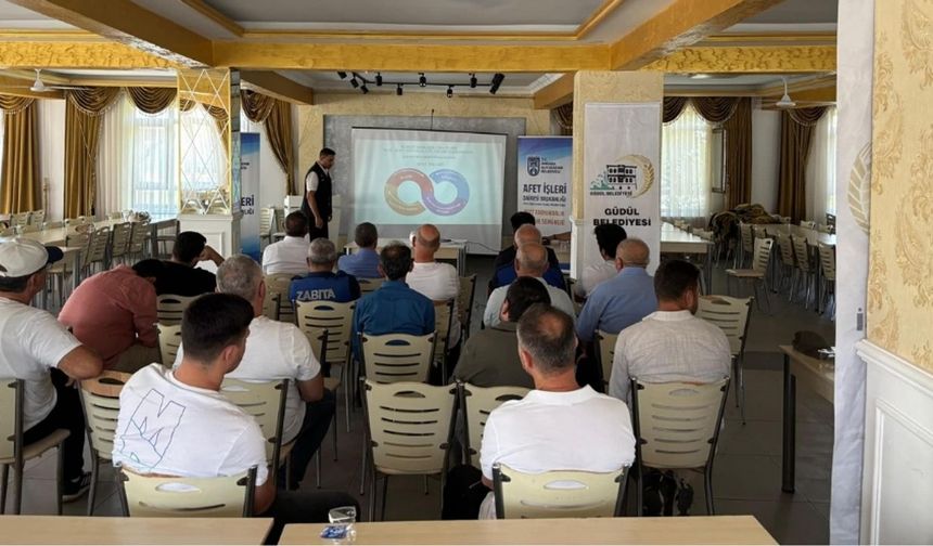 Güdül’de Belediye Personeline Afet ve Yangın Eğitimi