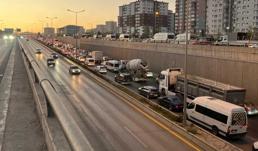AK Partili Baykoç’tan Yavaş’a: Bu hizmet değil, zulüm!