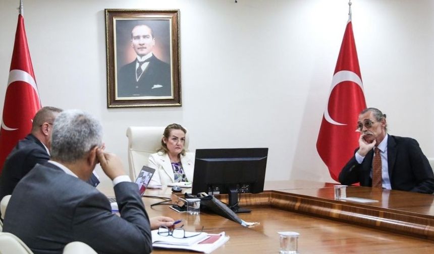 Erdal Beşikçioğlu Sokak Hayvanları Kısırlaştırma Sunumuna Katıldı