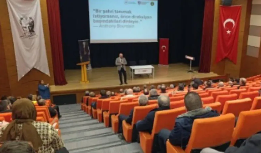 Polatlı’da şoförlere trafikte nezaket eğitimi