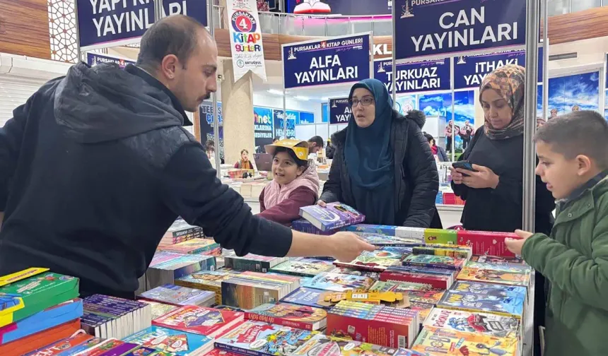 Pursaklar 4. Kitap Günleri başladı: 192 yayınevi katıldı