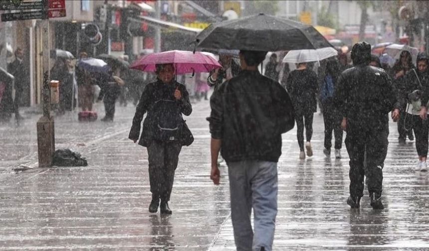 Ankara’ya Cuma Günü Gök Gürültülü Sağanak Yağış Geliyor