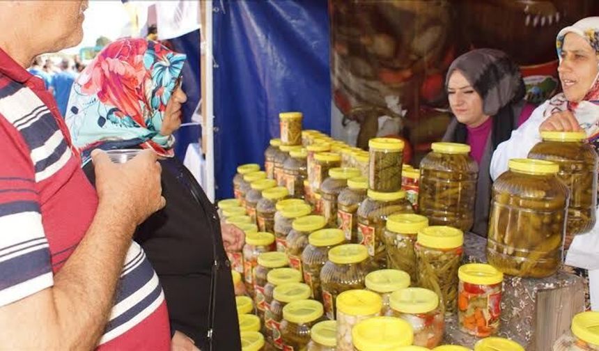 Çubuk Belediyesi 'Turşu Festivali'ne hazırlanıyor