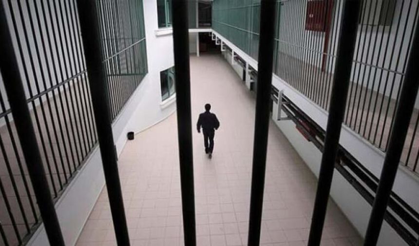 15-18 yaş grubuna müebbet hapsin yolu açıldı