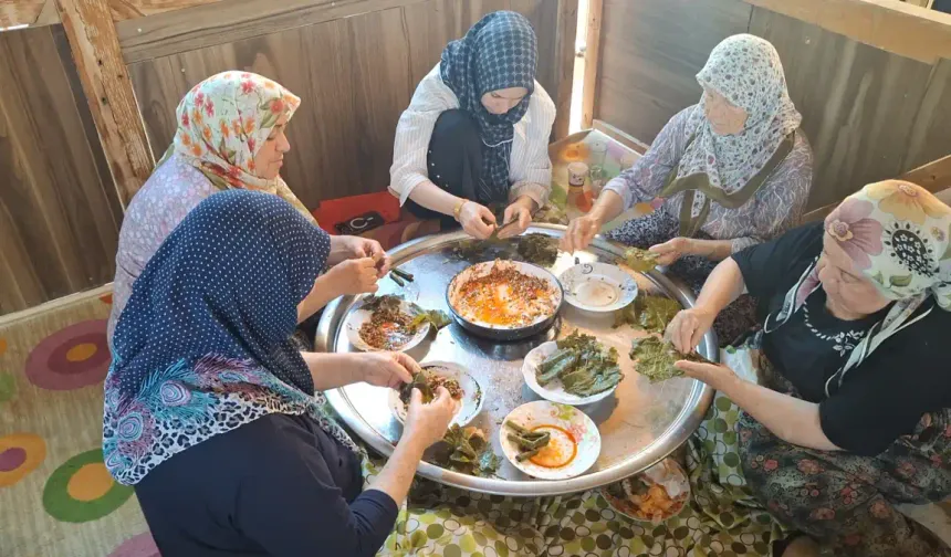 Beypazarı’nda düğün hazırlıkları imece usulüyle sürüyor