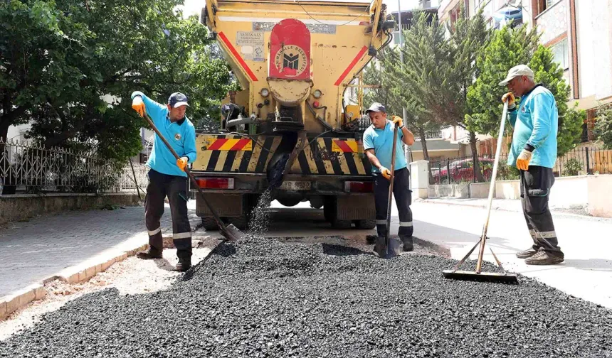 Yenimahalle'de altyapı çalışmaları mahalle mahalle sürüyor